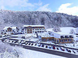 Ski, Rodeln und Lauglaufen - GUT